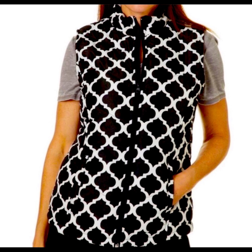 Black & White quilted puffer vest